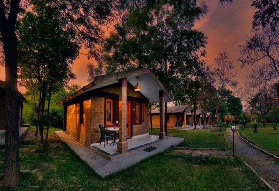 The Kikar Lodge, Ropar