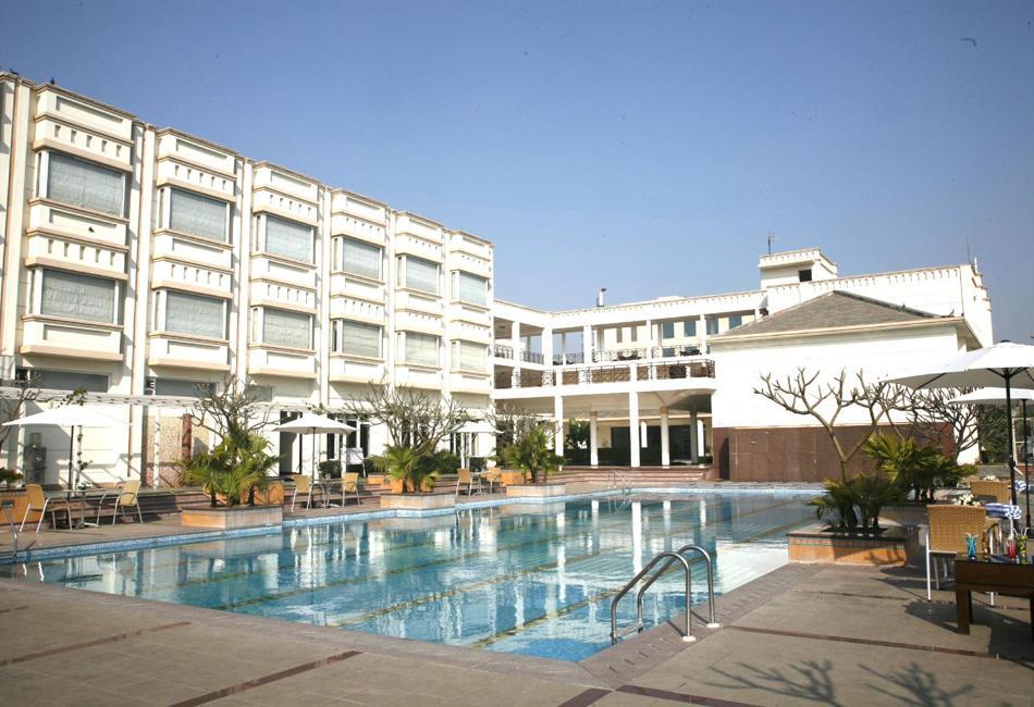 Tree House Resort, Bhiwadi